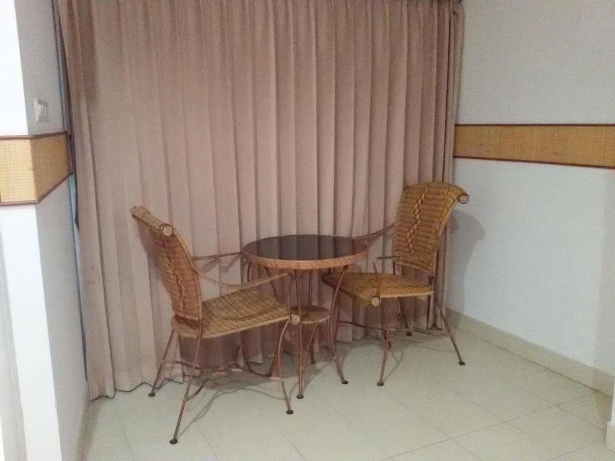 Rattakit Mansion Lejlighedshotel Pattaya Eksteriør billede